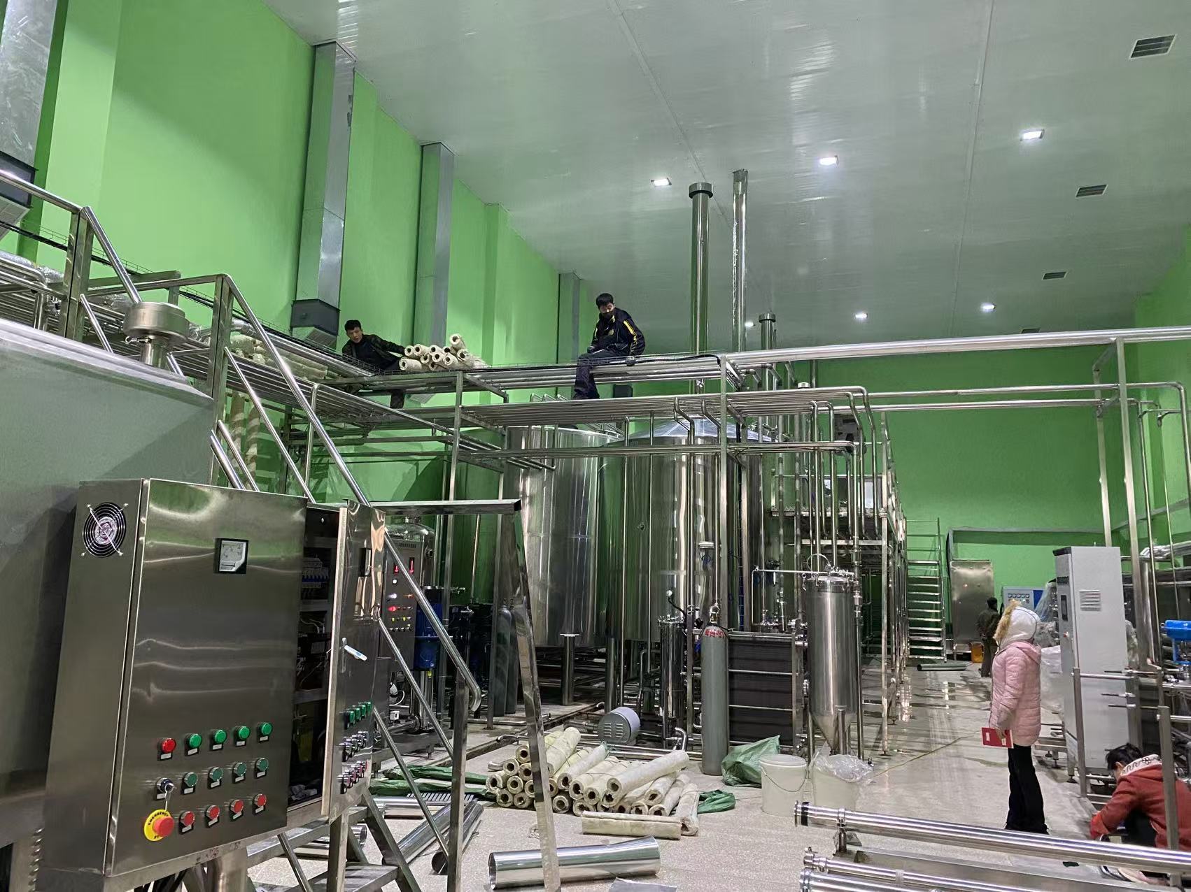 张家界精酿啤酒设备厂—精酿啤酒设备制造:传承工艺与创新科技的交融